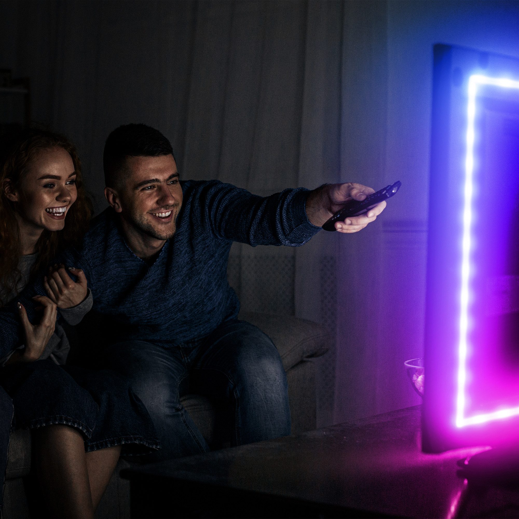 B.K.Licht Led-strip Wifi RGBIC USB LED-strip, 5 m, met app-besturing Lichtstrip, met muzieksensor, slim LED band, zelfklevend (1 stuk)