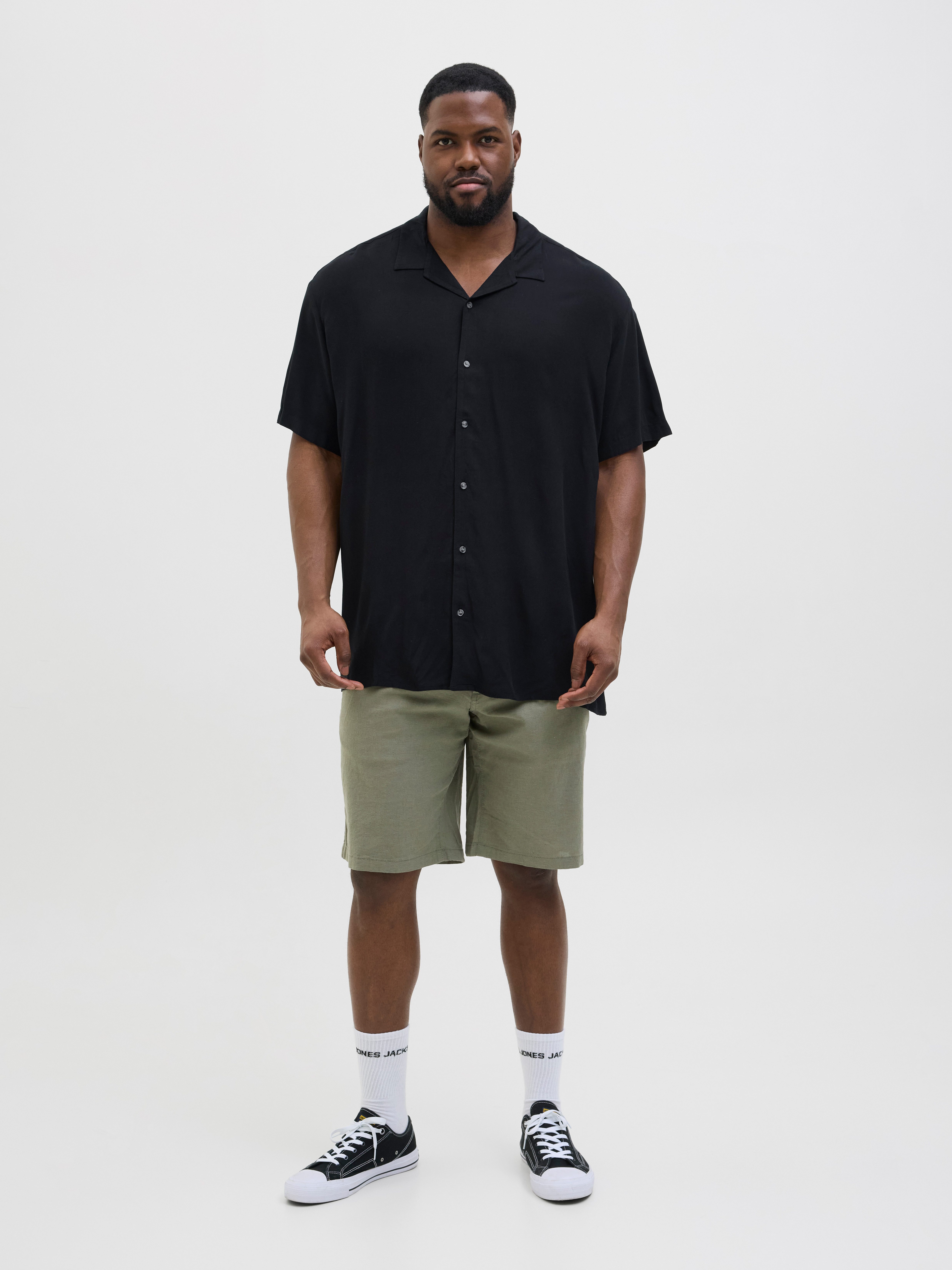 Jack & Jones PlusSize Overhemd met korte mouwen JJEJEFF SOLID RESORT SHIRT S/S SN PLS