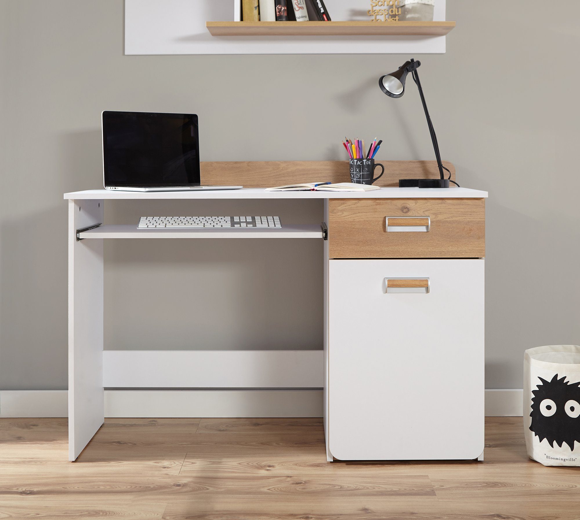 Ticaa Tienerkamerset Lori Bed + kast + bureau + staand rek + wandrek + nachtkastje (set, 6-delig)