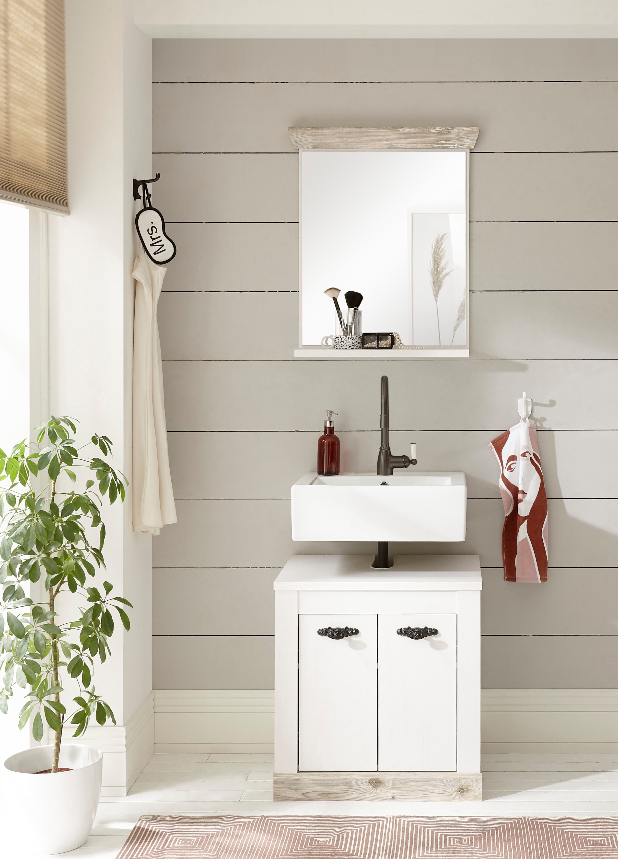 Home affaire Badspiegel Florenz, spiegel in landhuisstijl in pinie wit, met opbergruimte, breedte 60 cm