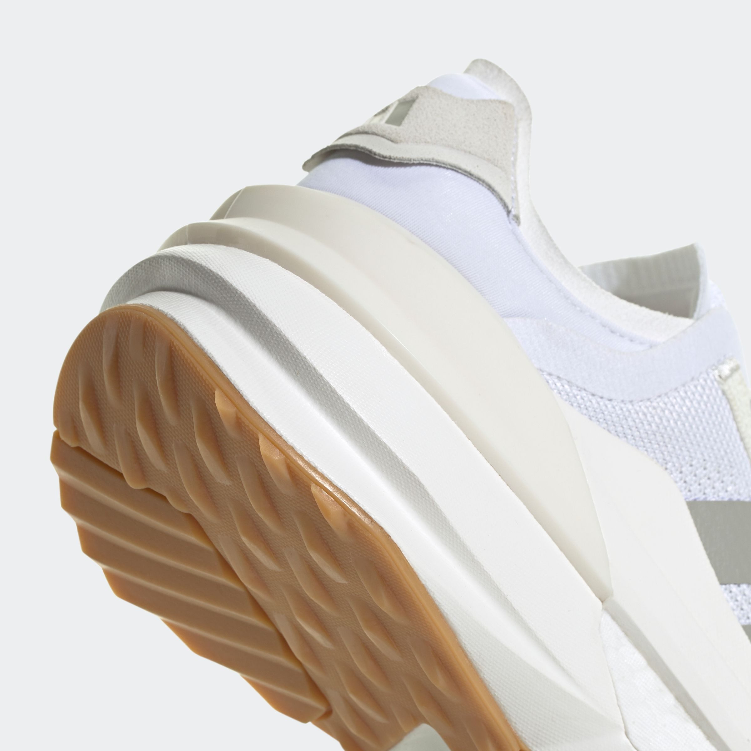 adidas Sportswear Sneakers AVRYN_X