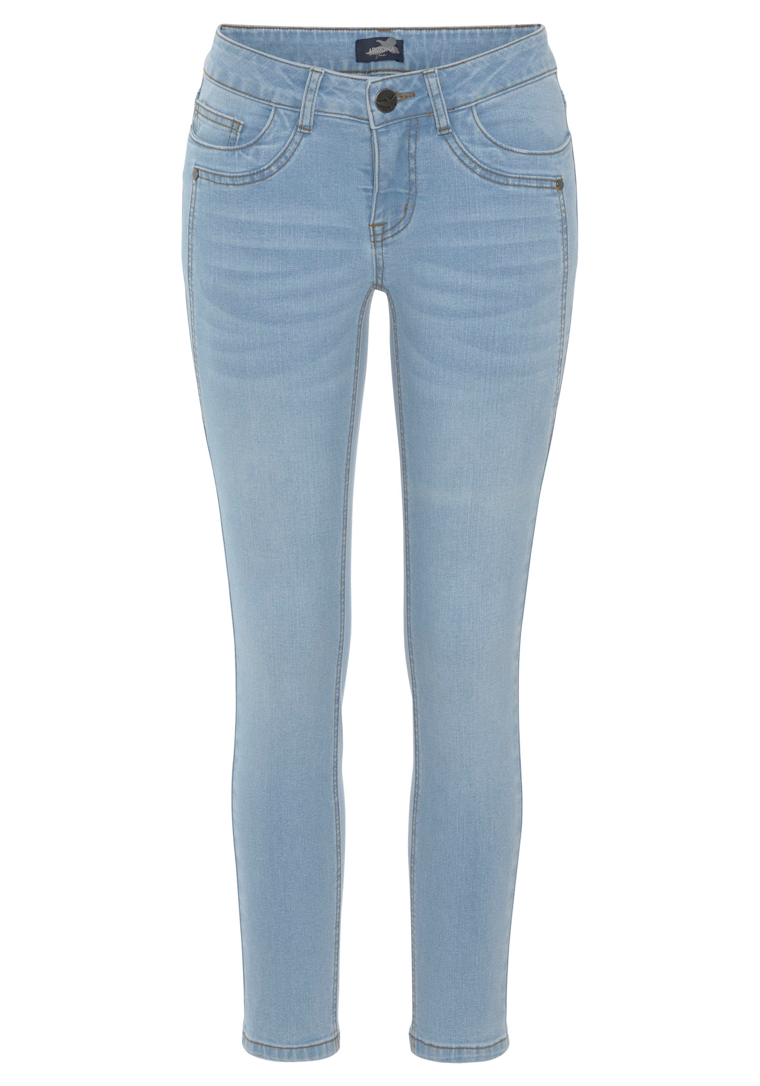 Arizona 7/8 jeans Met geren extra-strakke snit, used-look-wassing, lage taille
