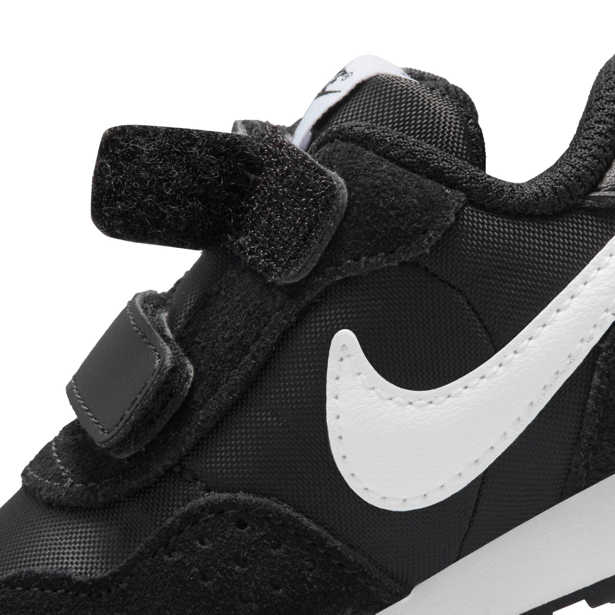 Nike Sportswear Sneakers Md Valiant met klittenbandsluiting