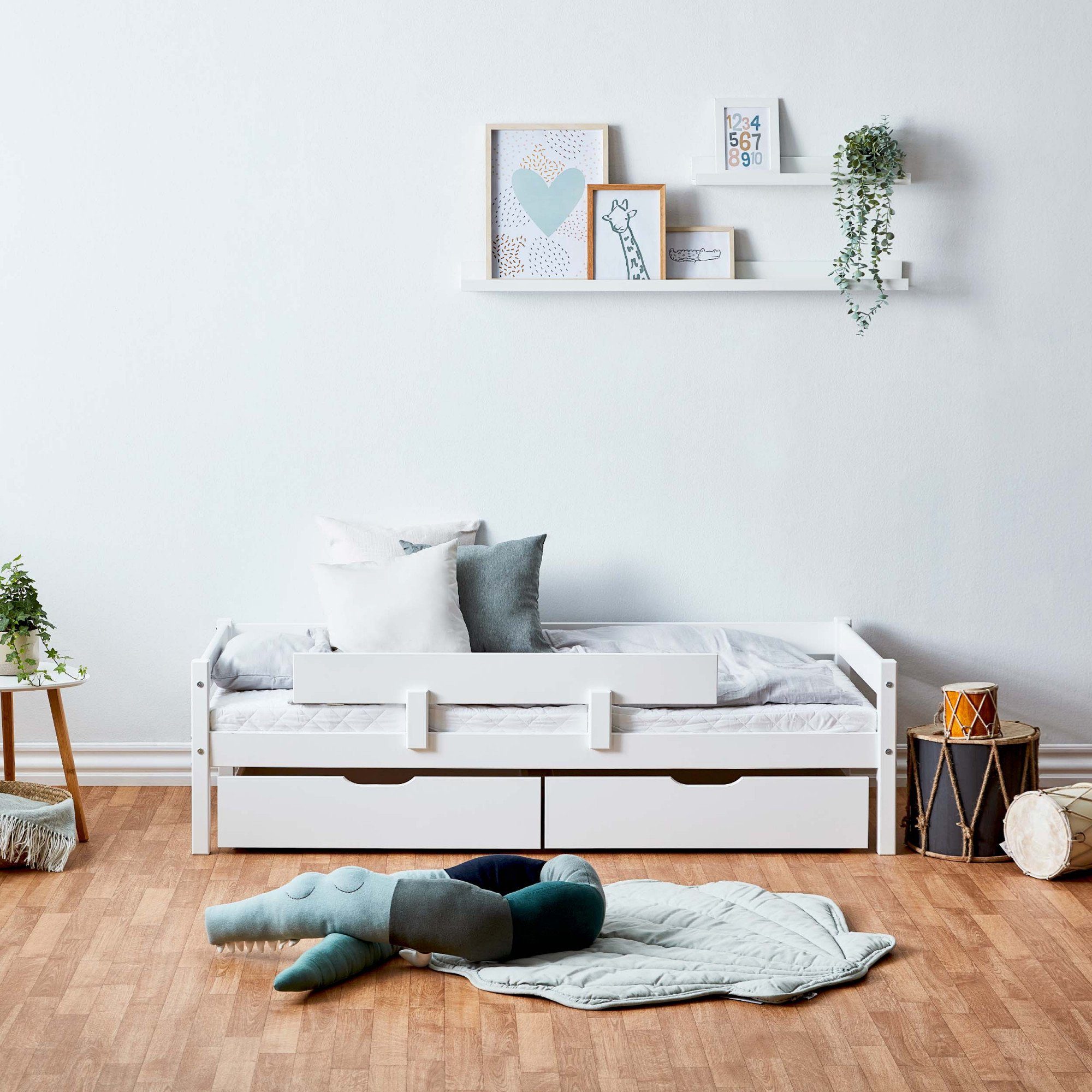 Lüttenhütt Kinderbed ECO One Kinderbed met valbeveiliging, met 2 laden