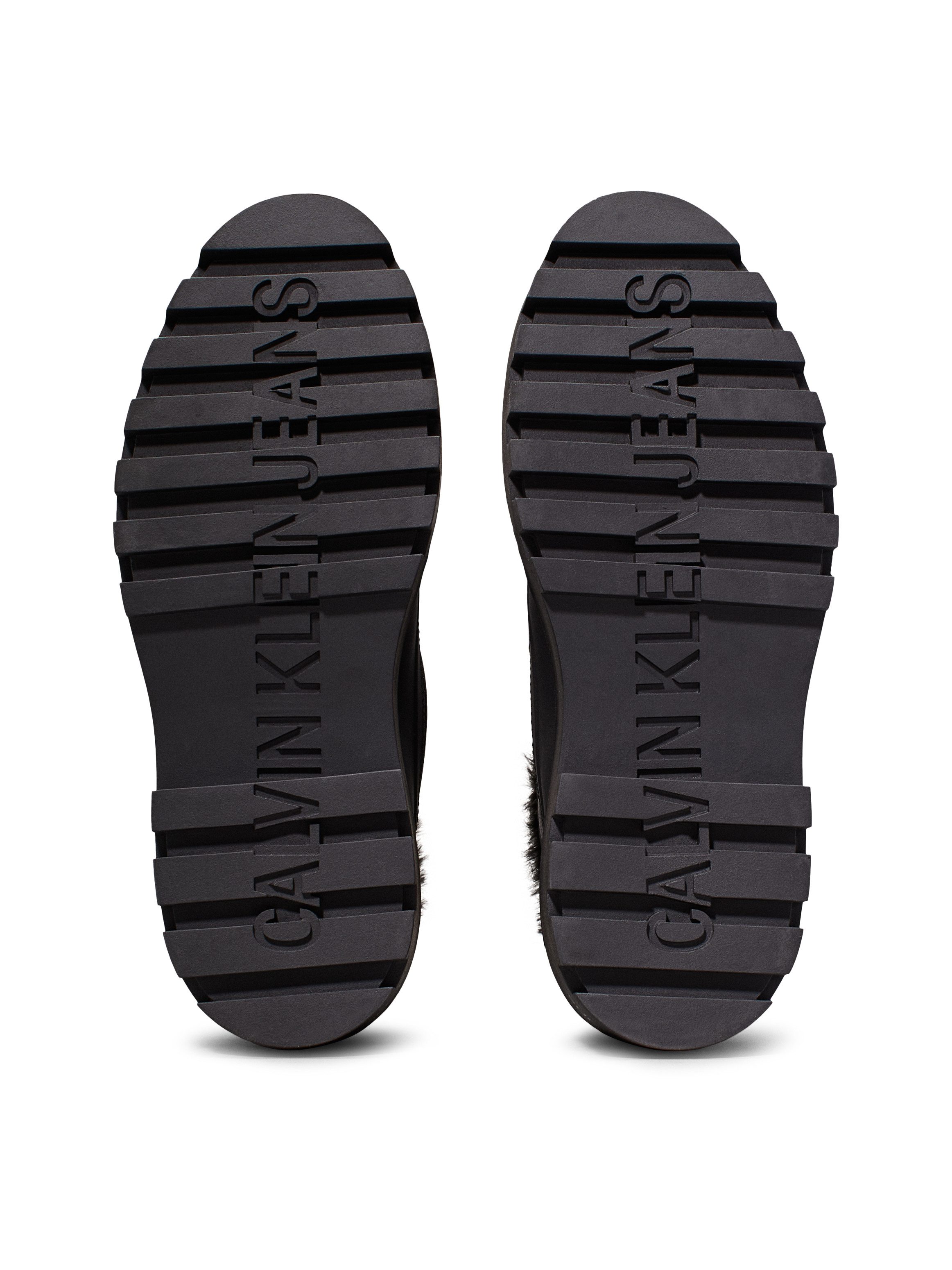 Calvin Klein Winterlaarzen FLATFORM LACE UP BOOT PADDED , veterschoenen, enkellaars, plateau-profielzool, met warme voering