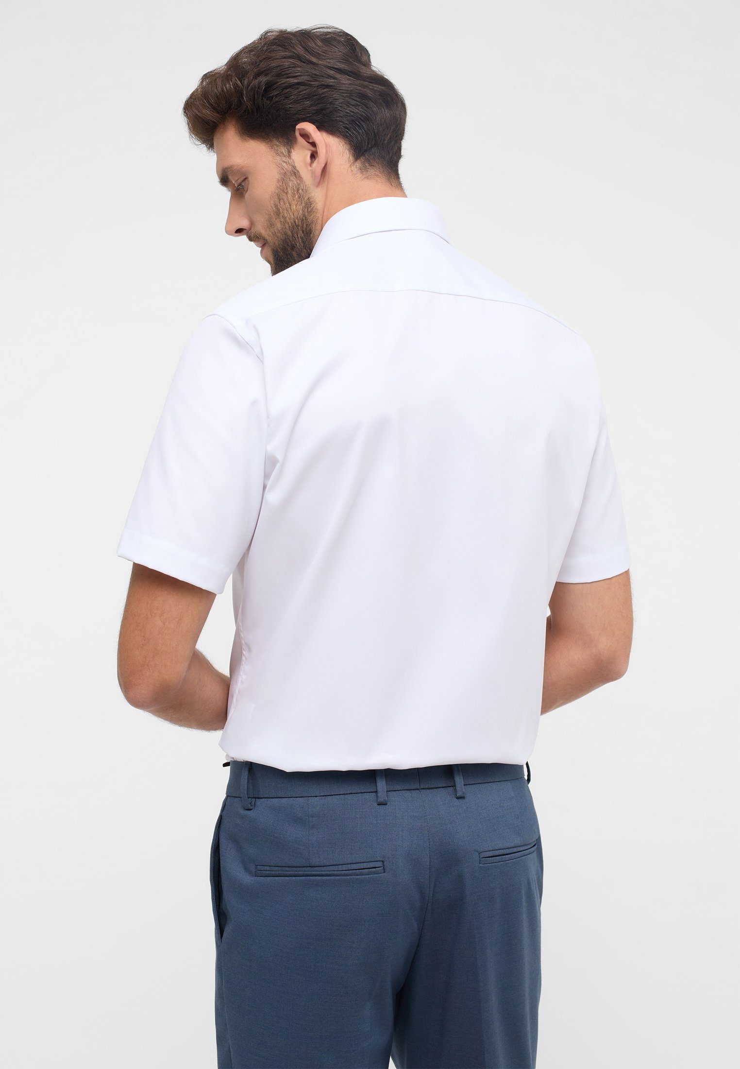 Eterna Overhemd met korte mouwen MODERN FIT NON IRON (strijkvrij)
